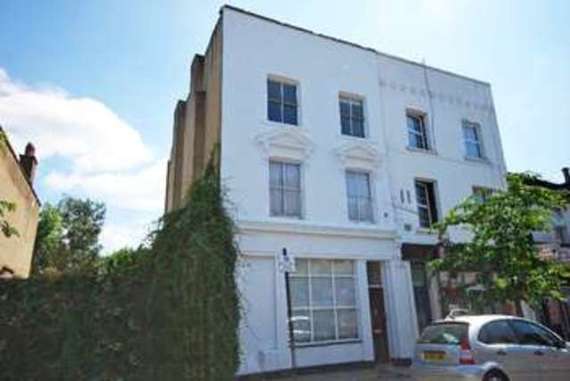 2 bedroom Flat for s...